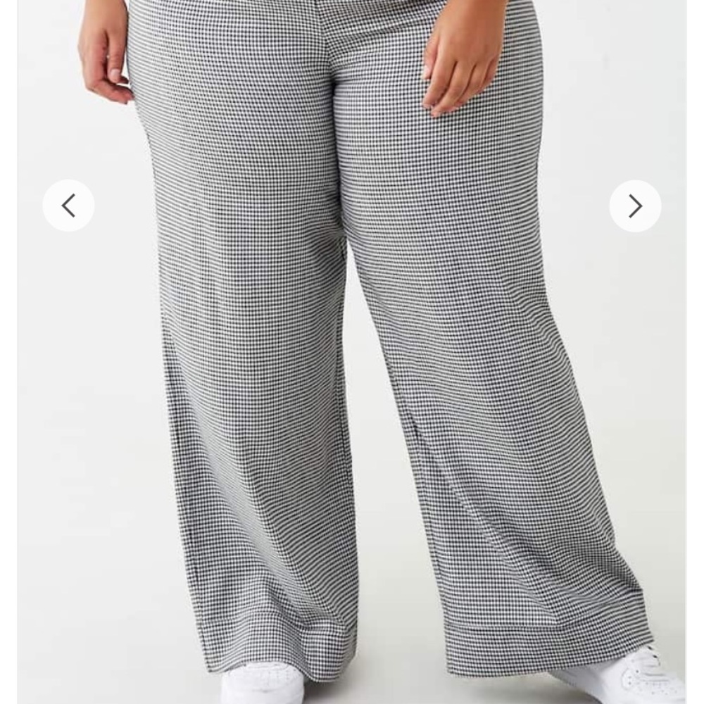Forever 21 Plus Size Houndstooth Wide Leg Pants